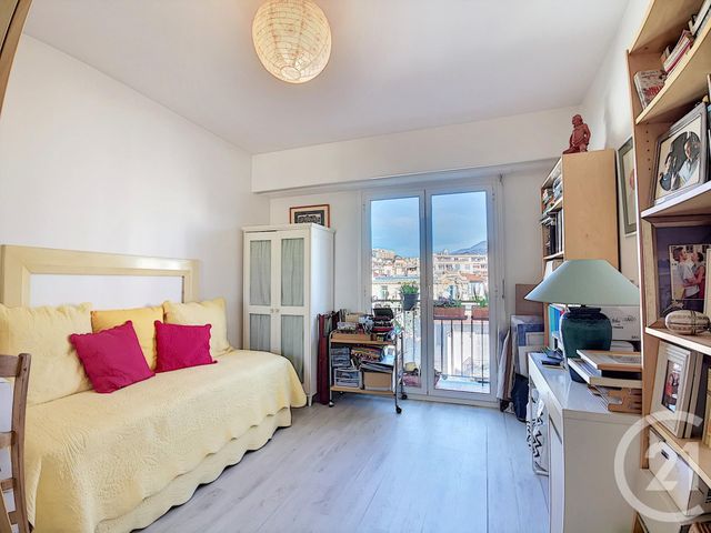 Afficher la photo en grand Appartement F3 à vendre - 3 pièces - 70.0 m2 - NICE - 06 - PROVENCE-ALPES-COTE-D-AZUR - Century 21 Cabinet Marchal