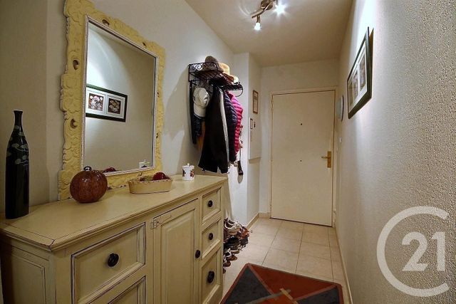Afficher la photo en grand Appartement F4 à vendre - 4 pièces - 81.66 m2 - NICE - 06 - PROVENCE-ALPES-COTE-D-AZUR - Century 21 Cabinet Marchal