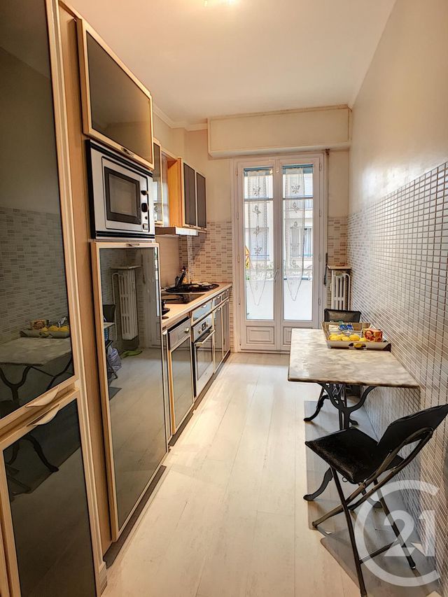 Afficher la photo en grand Appartement F2 à vendre - 2 pièces - 52.91 m2 - NICE - 06 - PROVENCE-ALPES-COTE-D-AZUR - Century 21 Cabinet Marchal