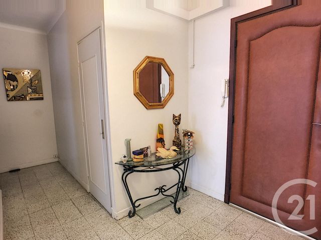 Afficher la photo en grand Appartement F2 à vendre - 2 pièces - 52.91 m2 - NICE - 06 - PROVENCE-ALPES-COTE-D-AZUR - Century 21 Cabinet Marchal