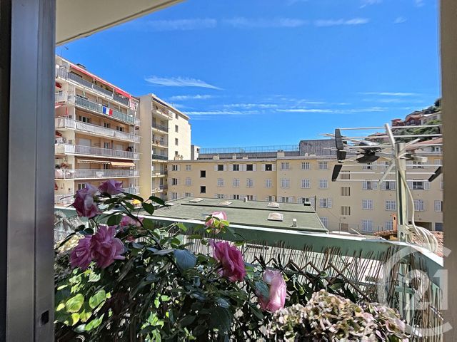 Afficher la photo en grand Appartement F3 à vendre - 3 pièces - 65.0 m2 - NICE - 06 - PROVENCE-ALPES-COTE-D-AZUR - Century 21 Cabinet Marchal