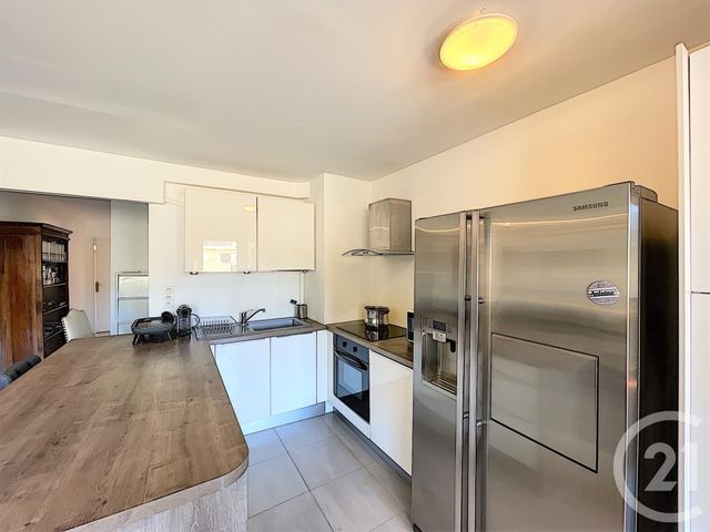 Afficher la photo en grand Appartement F3 à vendre - 3 pièces - 65.0 m2 - NICE - 06 - PROVENCE-ALPES-COTE-D-AZUR - Century 21 Cabinet Marchal