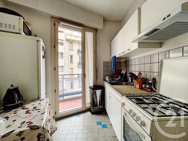 Afficher la photo en grand Appartement F2 à vendre - 2 pièces - 44.65 m2 - NICE - 06 - PROVENCE-ALPES-COTE-D-AZUR - Century 21 Cabinet Marchal