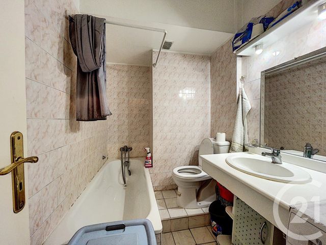Afficher la photo en grand Appartement F2 à vendre - 2 pièces - 44.65 m2 - NICE - 06 - PROVENCE-ALPES-COTE-D-AZUR - Century 21 Cabinet Marchal