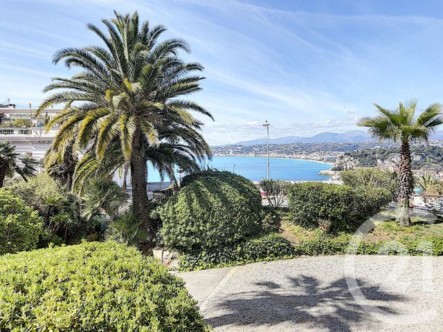 Afficher la photo en grand Appartement F2 à vendre - 2 pièces - 31.42 m2 - NICE - 06 - PROVENCE-ALPES-COTE-D-AZUR - Century 21 Cabinet Marchal