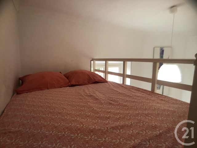 Studio à louer - 1 pièce - 28.0 m2 - NICE - 06 - PROVENCE-ALPES-COTE-D-AZUR - Century 21 Cabinet Marchal Studio à louer - 1 pièce - 28.0 m2 - NICE - 06 - PROVENCE-ALPES-COTE-D-AZUR - Century 21 Cabinet Marchal