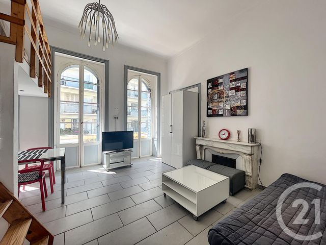 Studio à louer - 1 pièce - 36.0 m2 - NICE - 06 - PROVENCE-ALPES-COTE-D-AZUR - Century 21 Cabinet Marchal Studio à louer - 1 pièce - 36.0 m2 - NICE - 06 - PROVENCE-ALPES-COTE-D-AZUR - Century 21 Cabinet Marchal