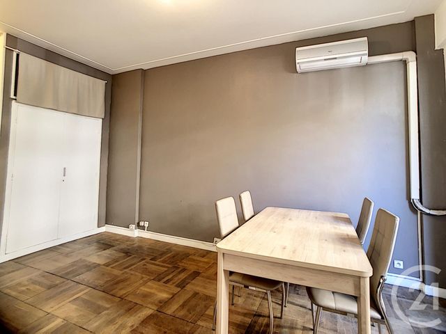 Appartement F2 à louer - 2 pièces - 35.0 m2 - NICE - 06 - PROVENCE-ALPES-COTE-D-AZUR - Century 21 Cabinet Marchal Appartement F2 à louer - 2 pièces - 35.0 m2 - NICE - 06 - PROVENCE-ALPES-COTE-D-AZUR - Century 21 Cabinet Marchal