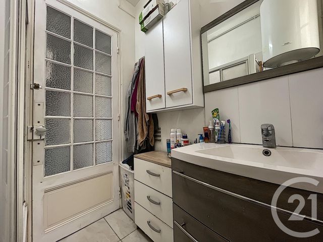Afficher la photo en grand Appartement F4 à vendre - 4 pièces - 86.0 m2 - NICE - 06 - PROVENCE-ALPES-COTE-D-AZUR - Century 21 Cabinet Marchal