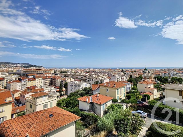 Afficher la photo en grand Appartement F4 à louer - 4 pièces - 77.0 m2 - NICE - 06 - PROVENCE-ALPES-COTE-D-AZUR - Century 21 Cabinet Marchal