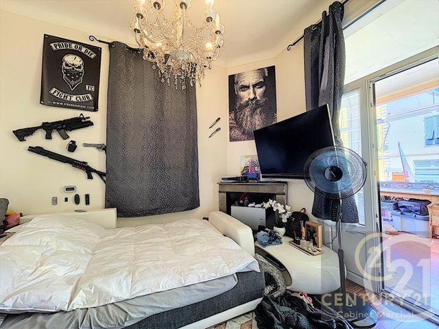 Afficher la photo en grand Appartement F3 à vendre - 3 pièces - 61.0 m2 - NICE - 06 - PROVENCE-ALPES-COTE-D-AZUR - Century 21 Cabinet Marchal