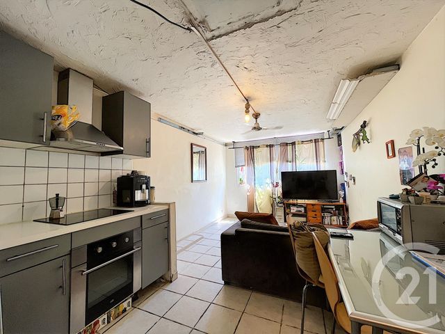 Afficher la photo en grand Appartement F2 à vendre - 2 pièces - 30.0 m2 - CAGNES SUR MER - 06 - PROVENCE-ALPES-COTE-D-AZUR - Century 21 Cabinet Marchal