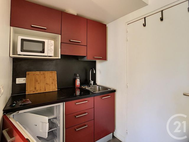 Afficher la photo en grand Studio à louer - 1 pièce - 20.0 m2 - NICE - 06 - PROVENCE-ALPES-COTE-D-AZUR - Century 21 Cabinet Marchal