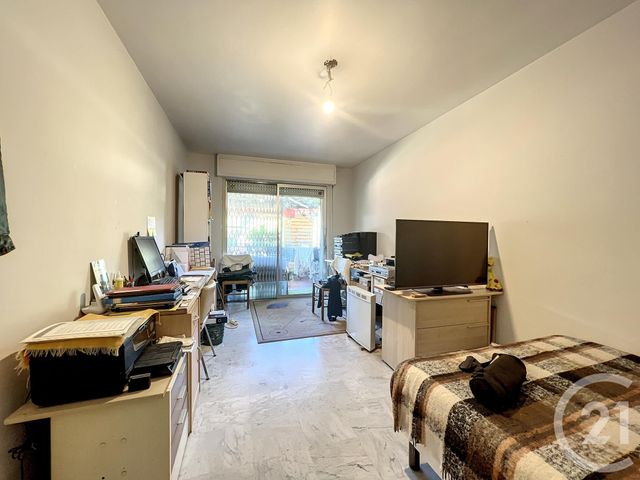 Appartement F2 à vendre - 2 pièces - 46.0 m2 - NICE - 06 - PROVENCE-ALPES-COTE-D-AZUR - Century 21 Cabinet Marchal