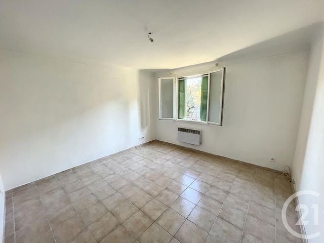 Appartement F2 à louer - 2 pièces - 40.0 m2 - NICE - 06 - PROVENCE-ALPES-COTE-D-AZUR - Century 21 Cabinet Marchal