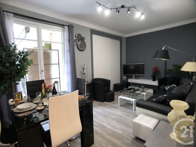 Appartement F3 à louer - 3 pièces - 60.0 m2 - NICE - 06 - PROVENCE-ALPES-COTE-D-AZUR - Century 21 Cabinet Marchal