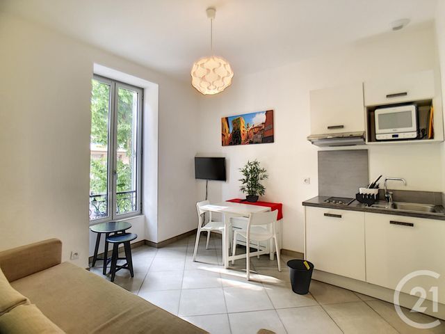 Appartement F1 à louer - 1 pièce - 20.0 m2 - NICE - 06 - PROVENCE-ALPES-COTE-D-AZUR - Century 21 Cabinet Marchal