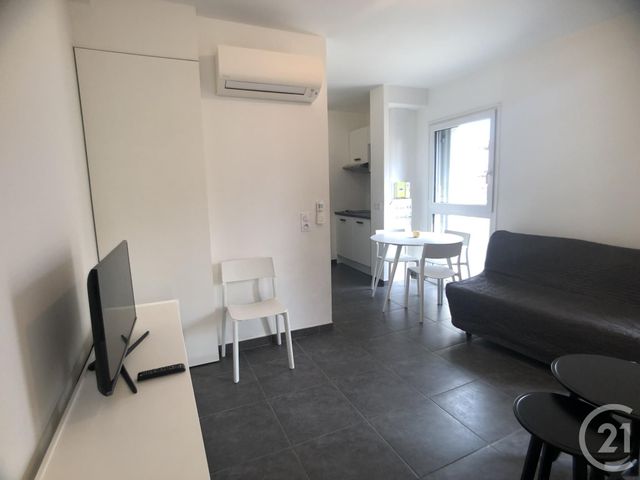 Appartement F2 à louer - 2 pièces - 35.0 m2 - NICE - 06 - PROVENCE-ALPES-COTE-D-AZUR - Century 21 Cabinet Marchal