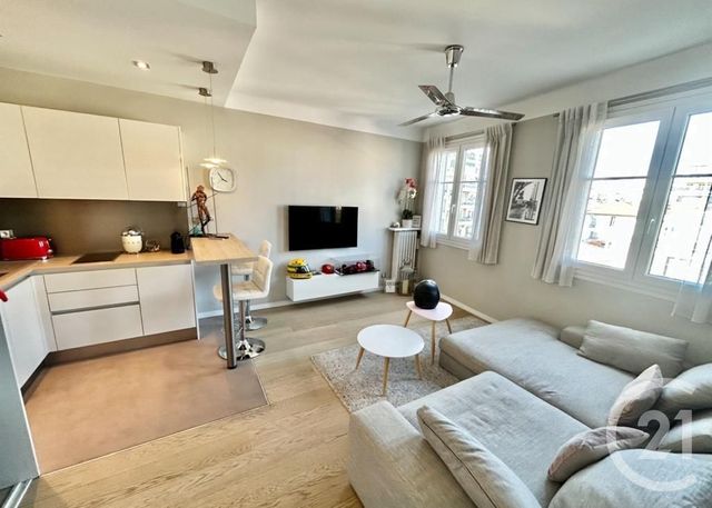 Appartement F2 à vendre - 2 pièces - 33.0 m2 - NICE - 06 - PROVENCE-ALPES-COTE-D-AZUR - Century 21 Cabinet Marchal
