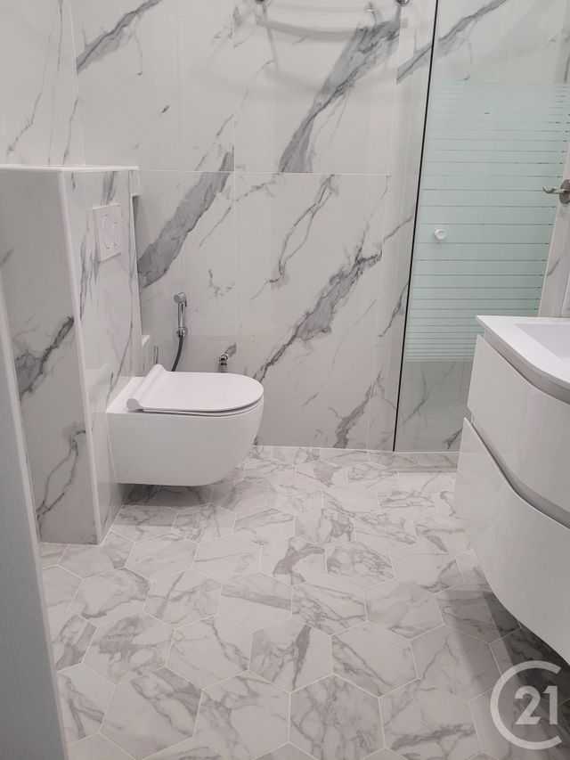 Appartement F3 à vendre - 3 pièces - 78.59 m2 - NICE - 06 - PROVENCE-ALPES-COTE-D-AZUR - Century 21 Cabinet Marchal