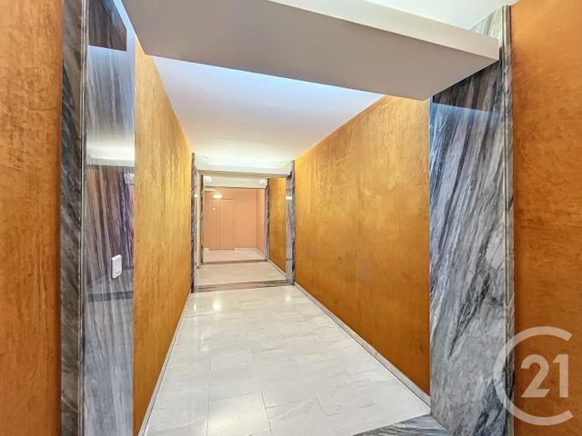Appartement F3 à vendre - 3 pièces - 78.59 m2 - NICE - 06 - PROVENCE-ALPES-COTE-D-AZUR - Century 21 Cabinet Marchal