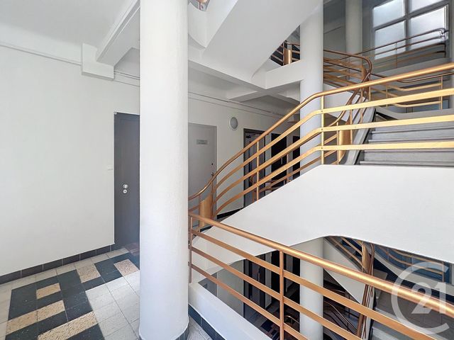 Appartement F3 à vendre - 3 pièces - 54.78 m2 - NICE - 06 - PROVENCE-ALPES-COTE-D-AZUR - Century 21 Cabinet Marchal