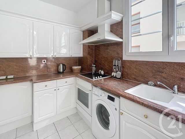 Appartement F3 à vendre - 3 pièces - 54.78 m2 - NICE - 06 - PROVENCE-ALPES-COTE-D-AZUR - Century 21 Cabinet Marchal