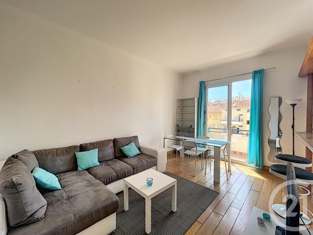 Appartement F2 à louer - 2 pièces - 37.0 m2 - NICE - 06 - PROVENCE-ALPES-COTE-D-AZUR - Century 21 Cabinet Marchal