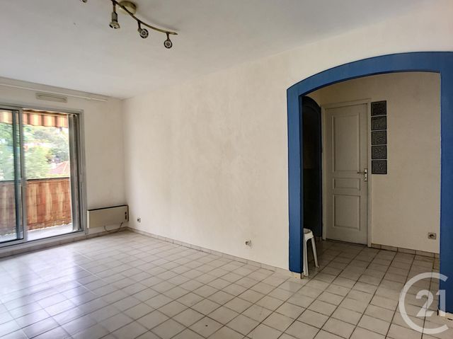 Afficher la photo en grand Appartement F1 à vendre - 1 pièce - 35.0 m2 - NICE - 06 - PROVENCE-ALPES-COTE-D-AZUR - Century 21 Cabinet Marchal