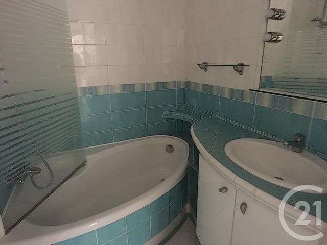 Afficher la photo en grand Appartement F1 à vendre - 1 pièce - 35.0 m2 - NICE - 06 - PROVENCE-ALPES-COTE-D-AZUR - Century 21 Cabinet Marchal