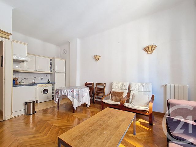 Afficher la photo en grand Appartement F2 à vendre - 2 pièces - 36.3 m2 - NICE - 06 - PROVENCE-ALPES-COTE-D-AZUR - Century 21 Cabinet Marchal