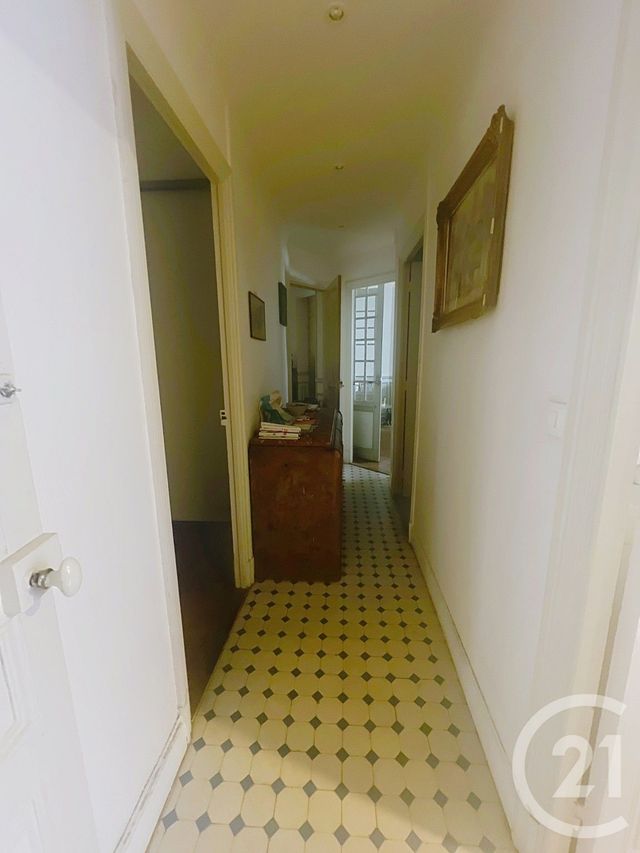 Appartement F5 à vendre - 5 pièces - 121.0 m2 - NICE - 06 - PROVENCE-ALPES-COTE-D-AZUR - Century 21 Cabinet Marchal