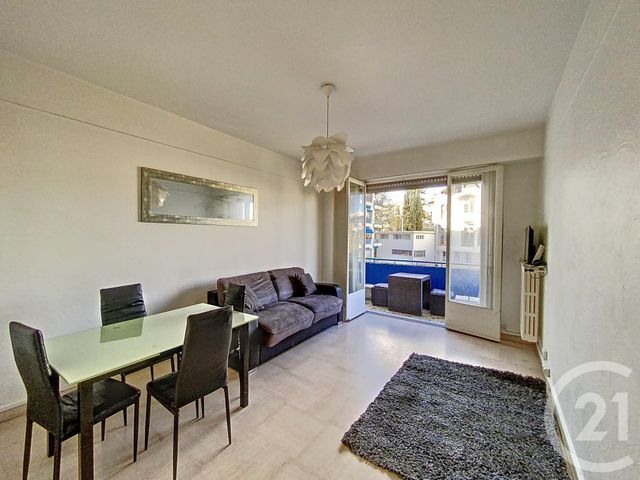 Afficher la photo en grand Appartement F1 à vendre - 1 pièce - 34.66 m2 - NICE - 06 - PROVENCE-ALPES-COTE-D-AZUR - Century 21 Cabinet Marchal