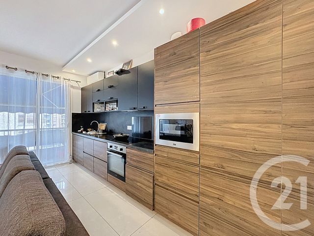Appartement F3 à vendre - 3 pièces - 67.0 m2 - NICE - 06 - PROVENCE-ALPES-COTE-D-AZUR - Century 21 Cabinet Marchal