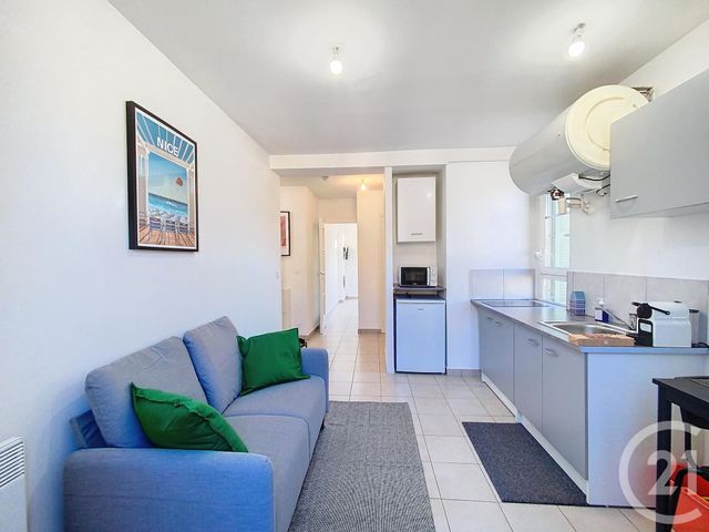 Appartement F2 à louer - 2 pièces - 28.5 m2 - NICE - 06 - PROVENCE-ALPES-COTE-D-AZUR - Century 21 Cabinet Marchal