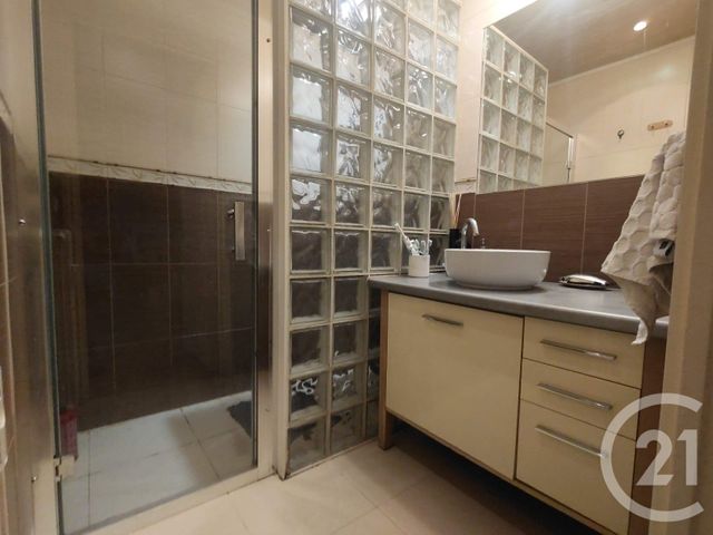 Appartement à vendre - 2 pièces - 50.0 m2 - NICE - 06 - PROVENCE-ALPES-COTE-D-AZUR - Century 21 Cabinet Marchal